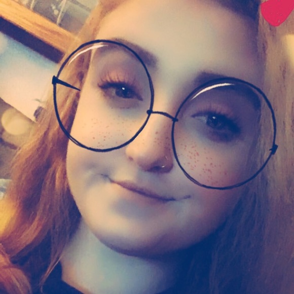 Meet your Posher, Marieka - Picture 3 of 6